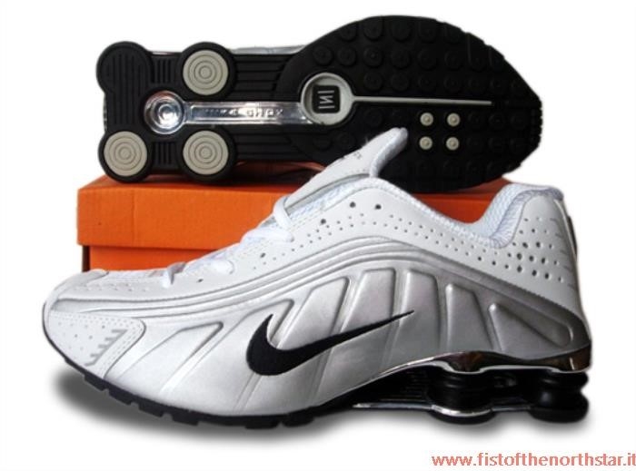 Nike Shox R4 Negozio Online