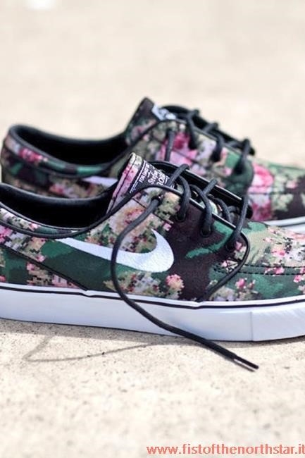 Nike Janoski Digi Floral Camo