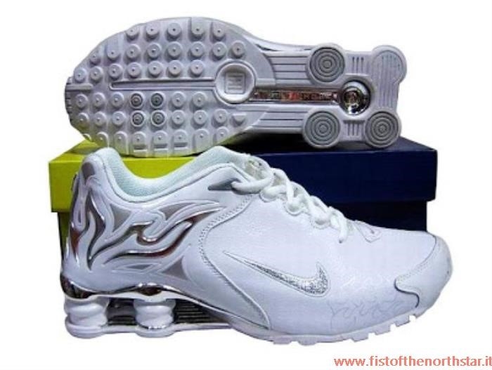 Nike Shox R4 Torch