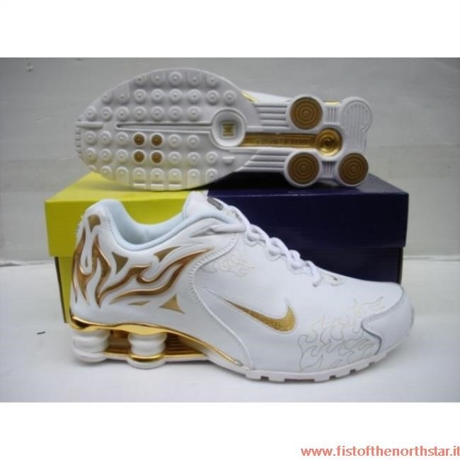 Nike Shox R4 Donne Scarpa